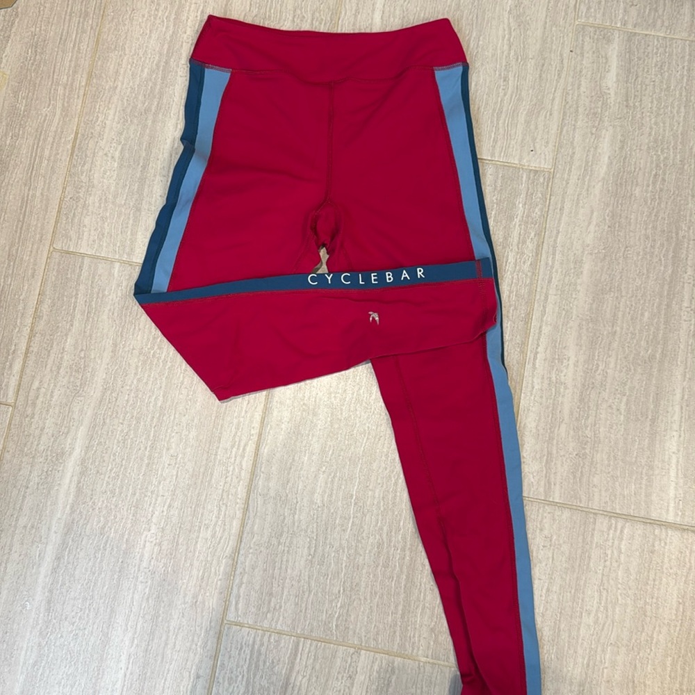 Glyder Cyclebar branded leggings like new Size M